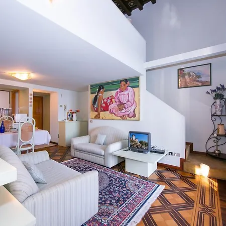 Gaeta Terrazzo Apartman San Siro