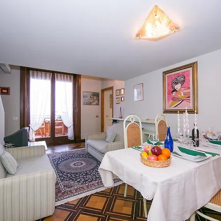 Lägenhet Gaeta Terrazzo San Siro (Lombardy)